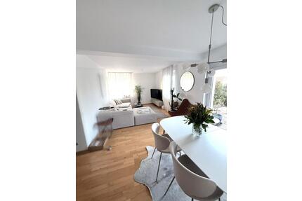 Traumhafte, helle 3-Zimmer-Wohnung mit Panoramablick in Straßdorf - Schwäbisch Gmünd Bargau