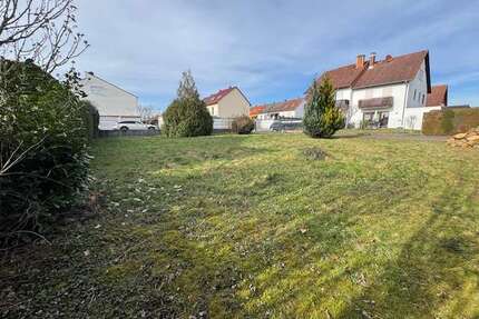 Grundstück zu verkaufen in Großkrotzenburg 299.000,00 € 636 m²