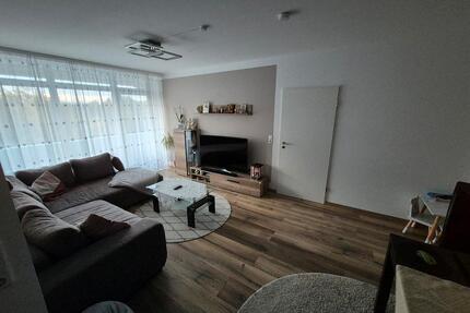 Moderne 3 Zimmer Wohnung 76 m² mit Balkon, Einbauküche, Aufzug - Krefeld Dießem