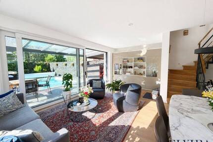 Elvira - Aubing - Besondere Doppelhaushälfte mit großem Garten und Pool - München Aubing-Lochhausen-Langwied
