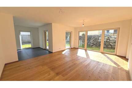 Wohnung zum Mieten in Wuppertal 980,00 € 77 m²