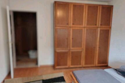 WG - Ein zimmer miete - 460,00&nbsp;EUR Kaltmiete, ca.&nbsp; 18,00&nbsp;m&sup2; in Ebersbach an der Fils (PLZ: 73061)