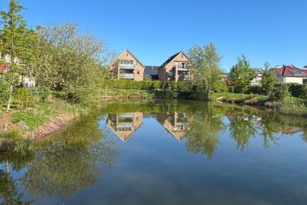 Moderne Wohnung mit großem Sonnenbalkon und Wasserblick - Oldenburg Alexandersfeld