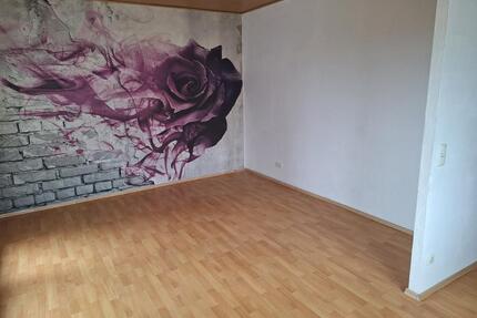 Platzwunder für Familien: 4-Raum-Wohnung in der Silberhöhe - Halle (Saale)