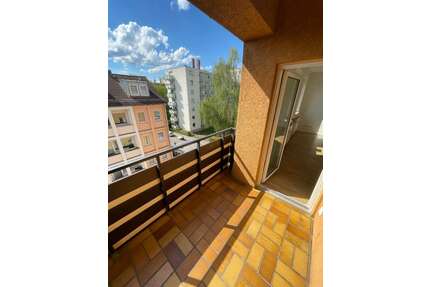 Wohnung zum Mieten in Nürnberg 758,83 € 67.58 m²