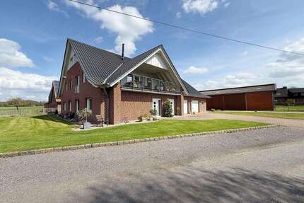 Haus zum Kaufen in Bocholt 1.200.000,00 € 261.66 m²