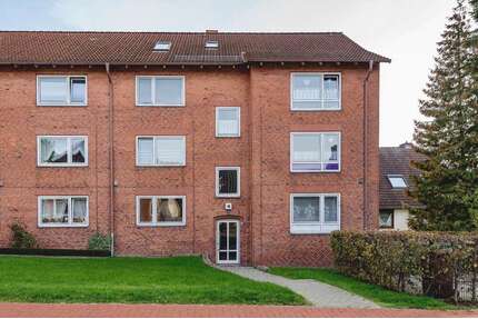 Wohnung zum Mieten in Lütjenburg 249,44 € 31.18 m²