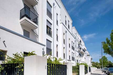 Wohnung zum Mieten in Frankfurt am Main 3.195,00 € 127.8 m²