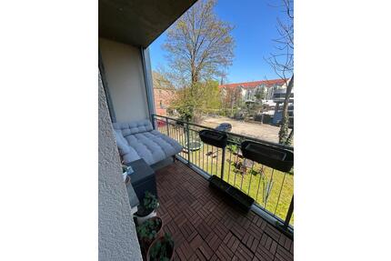 Attraktive 3-Zimmer-Wohnung mit Balkon und Blick auf den Kanal - Leipzig Altwest