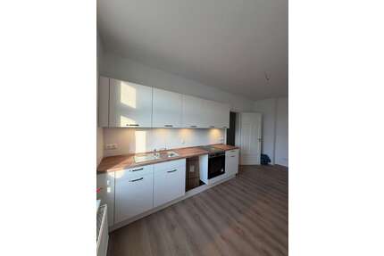 Wohnung zum Mieten in Schwerin 580,00 € 58.01 m²