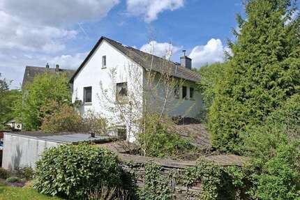 Haus zum Kaufen in Aarbergen 169.000,00 € 120 m²