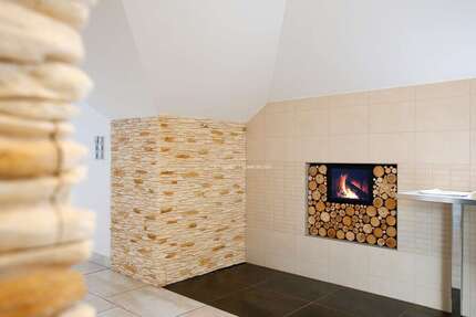 Wohnung zum Mieten in Zwickau 1.150,00 € 151.5 m²