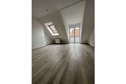Wohnung zum Mieten in Leipzig 330,00 € 33.94 m²