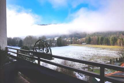 Exklusive Dachgeschosswohnung mit Galerie & traumhafter Aussicht - Siegsdorf Hörgering