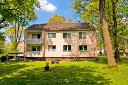 Wohnen am Waldrand, renoviert, modernes Wannenbad und Balkon!!! - Gelsenkirchen Resse