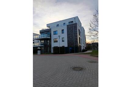 Attraktive 3-Zimmer-Wohnung mit Vollbad, Balkon & Stellplatz - Buxtehude