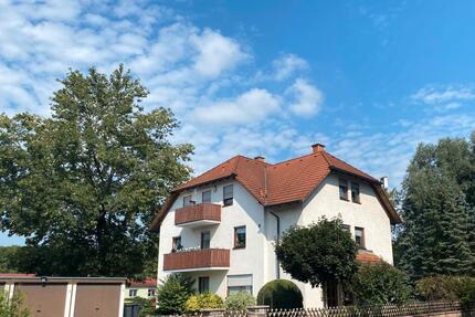 4-Raum-Wohnung mit Balkon und Garten in Themar