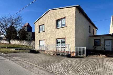 Haus zum Kaufen in Lanitz-Hassel-Tal 83.000,00 € 230 m²