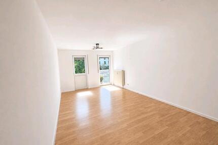 2 Zi Whg in ÖPNV Traumlage - 1.150,00&nbsp;EUR Kaltmiete, ca.&nbsp; 59,00&nbsp;m&sup2; in Karlsruhe (PLZ: 76189) Daxlanden