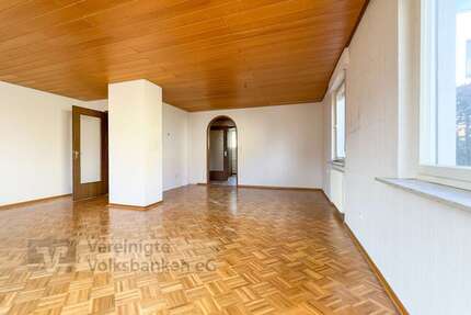 Wohnung zum Kaufen in Pfullingen 360.000,00 € 114.98 m²