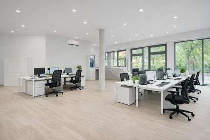 Büro in Dresden 2.260,00 € 162.1 m²