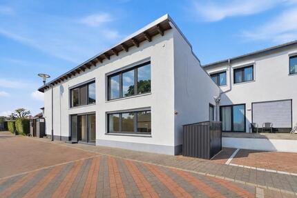 Exclusive kernsanierte 3Zimmerwohnung mit Hauscharakter Münster - Münster (Hessen)