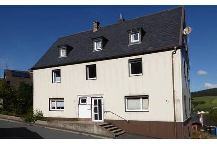 Großes Haus mit viel Potential - 175.000,00&nbsp;EUR Kaufpreis, ca.&nbsp; 185,00&nbsp;m&sup2;&nbsp;Wohnfl&auml;che in Bischofsgrün (PLZ: 95493)