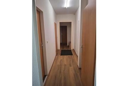 Wohnungen mieten - 1.300,00&nbsp;EUR Kaltmiete, ca.&nbsp; 102,00&nbsp;m&sup2; in Essen (PLZ: 45307) Stadtbezirk VII