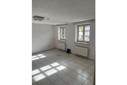 Wohnung zum Mieten in Augsburg 1.000,00 € 73.78 m²