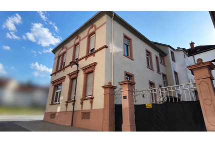 Wohnung zum Kaufen in Neustadt 178.000,00 € 100 m²