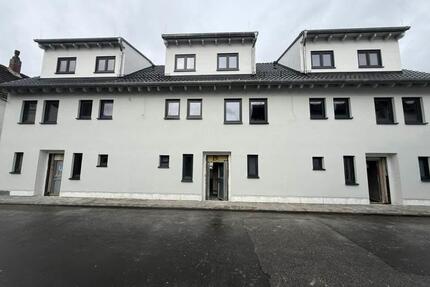 Verkaufe 2 Reihenhäuser in 64560 Goddelau - Riedstadt