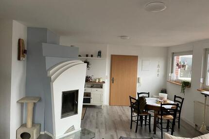 Helle Dachgeschosswohnung mit Kamin - Melle