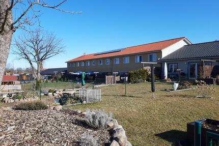 Wunderschöne 4-Raum-Wohnung (Reihenhaus) mit Terrasse+Garten in Pritzwalk