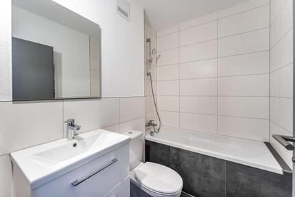 TOP Moderne 2 Zimmer-Wohnung (Penthouse Charakter) zu verkaufen - Villingen-Schwenningen