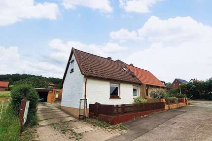 Haus zum Kaufen in Duingen 149.000,00 € 120.76 m²