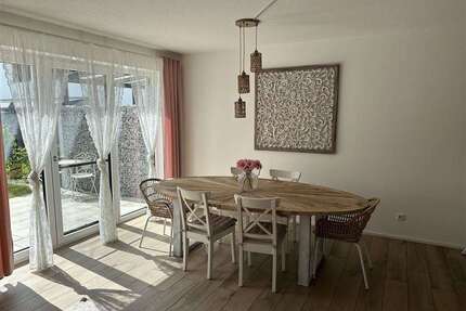 Haus zum Kaufen in Neustadt an der Donau 530.000,00 € 168 m²