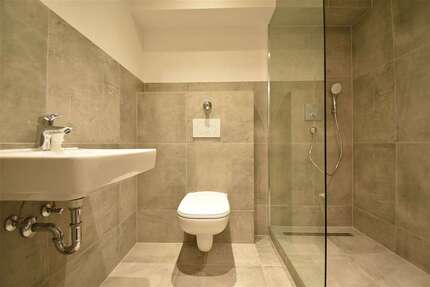 Wohnung zum Mieten in Düsseldorf 800,00 € 44.87 m²