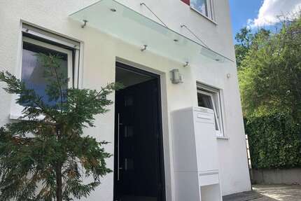 Haus zum Kaufen in Reutlingen 680.000,00 € 124 m²