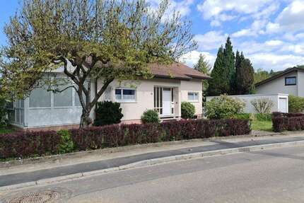 Haus zum Kaufen in Emmendingen 795.000,00 € 182 m²