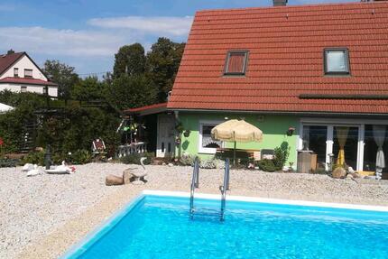 Einfamilienhaus - 350.000,00&nbsp;EUR Kaufpreis, ca.&nbsp; 130,00&nbsp;m&sup2; in Bad Lausick (PLZ: 04651)