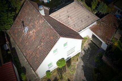 Zentrales Familienhaus in Aalen mit Garten & Garage
