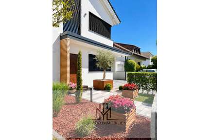 Haus zum Kaufen in Maintal Wachenbuchen 1.199.000,00 € 252.64 m² - Maintal / Wachenbuchen