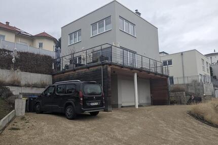 Freistehendes, top gepflegtes Haus in bevorzugter Lage - Merzig
