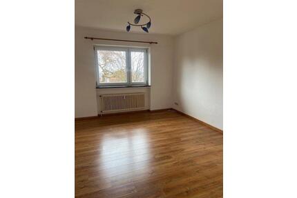 GOSLAR! Attraktive 2-Zimmer Wohnung mit Balkon und Stellplatz