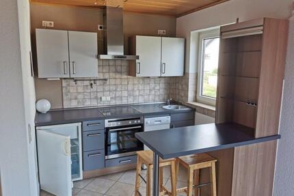 3 Zimmerwohnung mit Balkon und Stellplatz - Neuhof