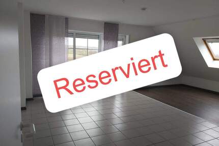 2,5 Zimmer Wohnung mit Süd-Balkon und Außenstellplatz in Paderborn