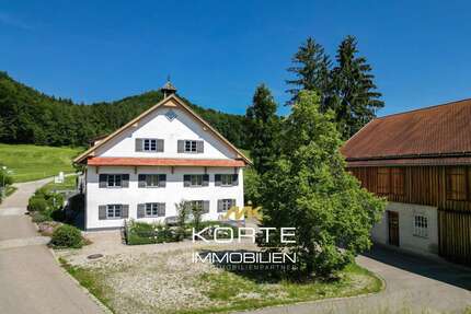 Haus zum Kaufen in Obergünzburg 2.800.000,00 € 540 m²