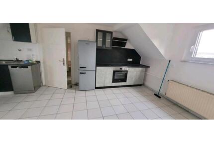 Dachgeschoßwohnung in Saarburg - 850,00&nbsp;EUR Kaltmiete, ca.&nbsp; 72,00&nbsp;m&sup2; in Konz (PLZ: 54329)