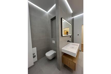 Möblierte, kernsanierte Altbauwohnung in Top-Lage von Lichtenrade - Berlin Tempelhof-Schöneberg