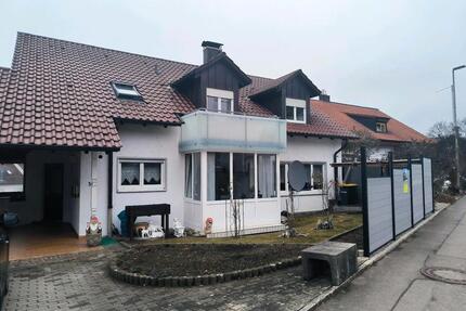 Gemütlich 3 Zimmer 90m2 Dachgeschoss Wohnung in Baindt 1200€ - Wolpertswende